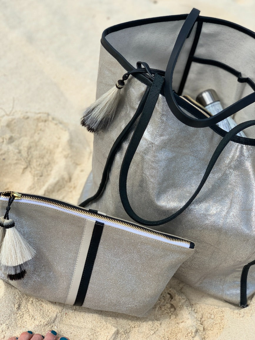 METALLIC CANVAS TAUNTON TOTE