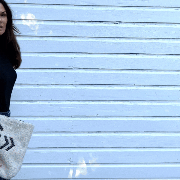 NATURAL SHEARLING OVERSIZED CLUTCH